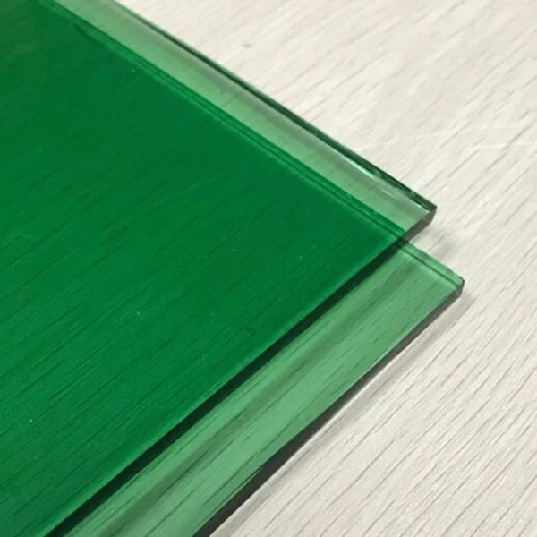 Kaca Tempered Tinted/Panasap (Green) 6mm